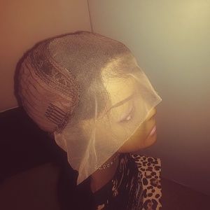 Elegant Human Hair Lace Wig (24 Inches)